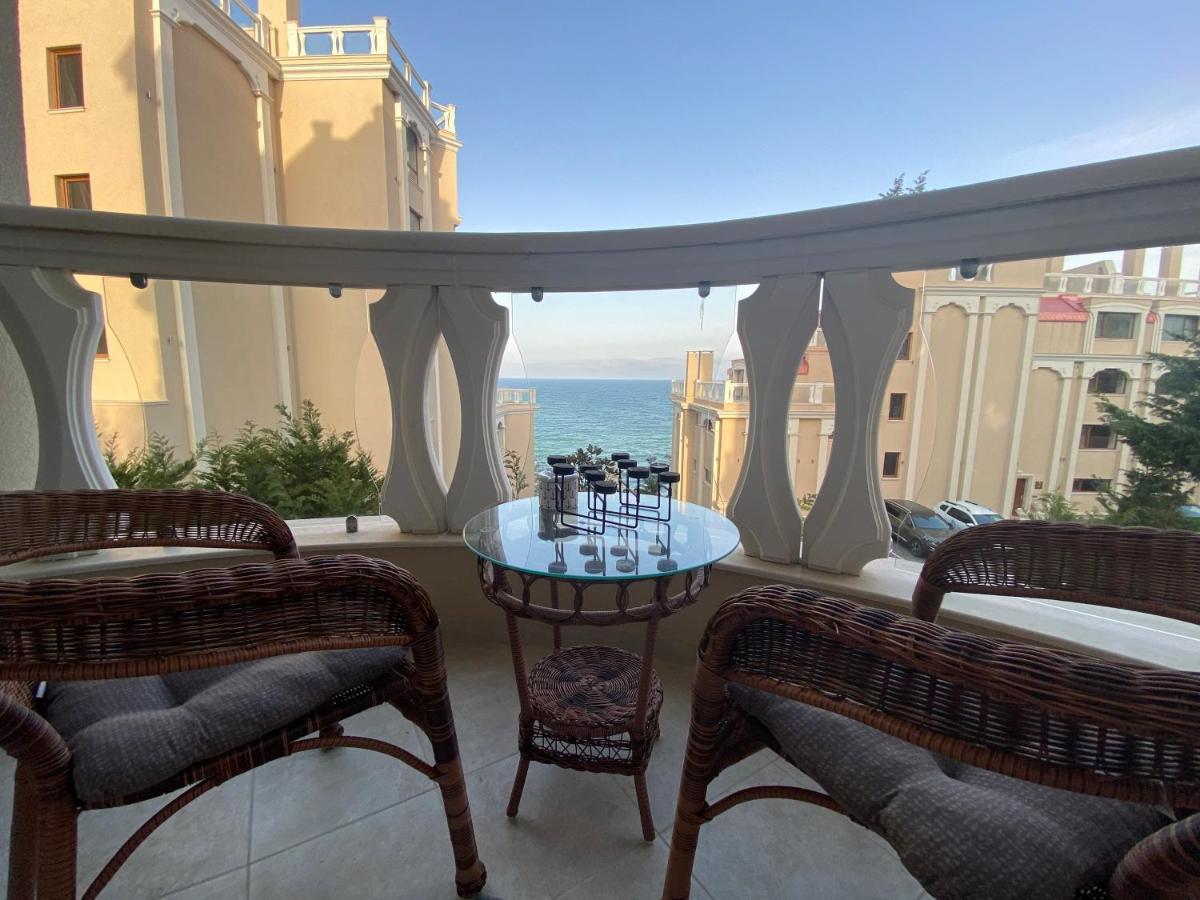 Luxurious And Panoramic Apartments At The Beach In La Mer Complex Altın Kumlar Dış mekan fotoğraf