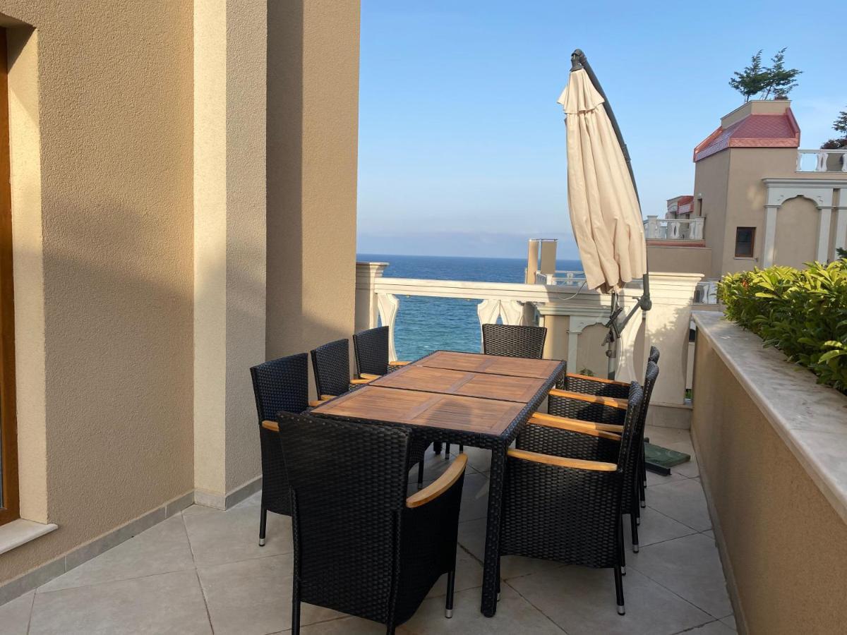 Luxurious And Panoramic Apartments At The Beach In La Mer Complex Altın Kumlar Dış mekan fotoğraf