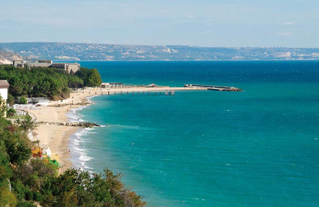 Luxurious And Panoramic Apartments At The Beach In La Mer Complex Altın Kumlar Dış mekan fotoğraf