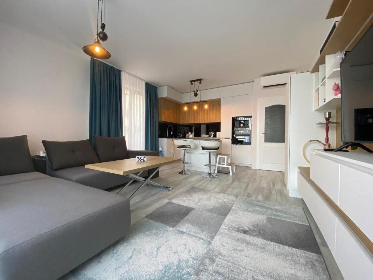 Luxurious And Panoramic Apartments At The Beach In La Mer Complex Altın Kumlar Dış mekan fotoğraf